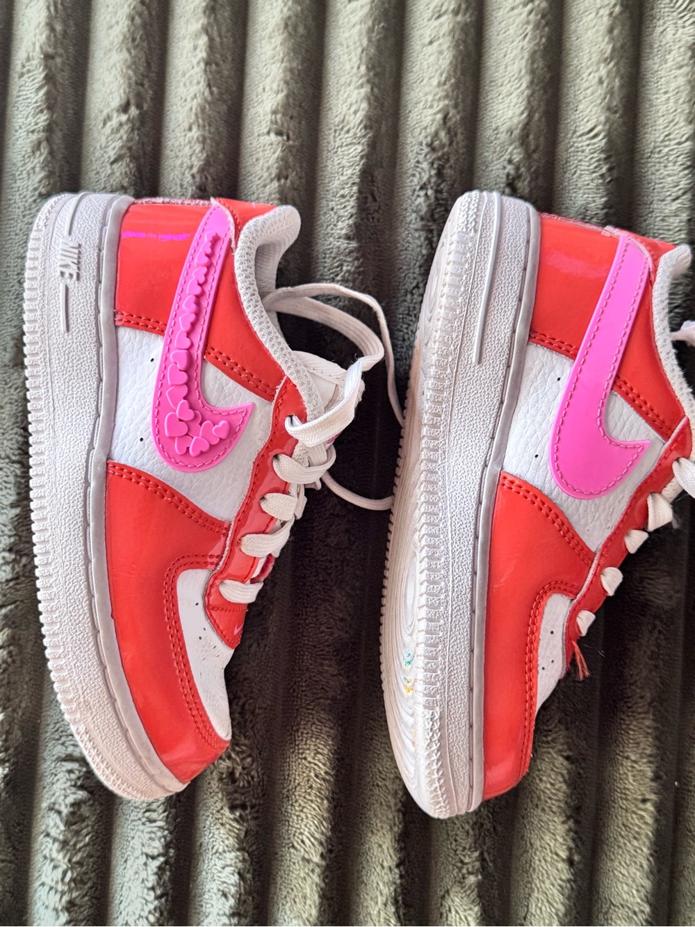 Nike Air Force 1 LV8 GS Valentine's Day Pink Red White Sneakers Size 9C